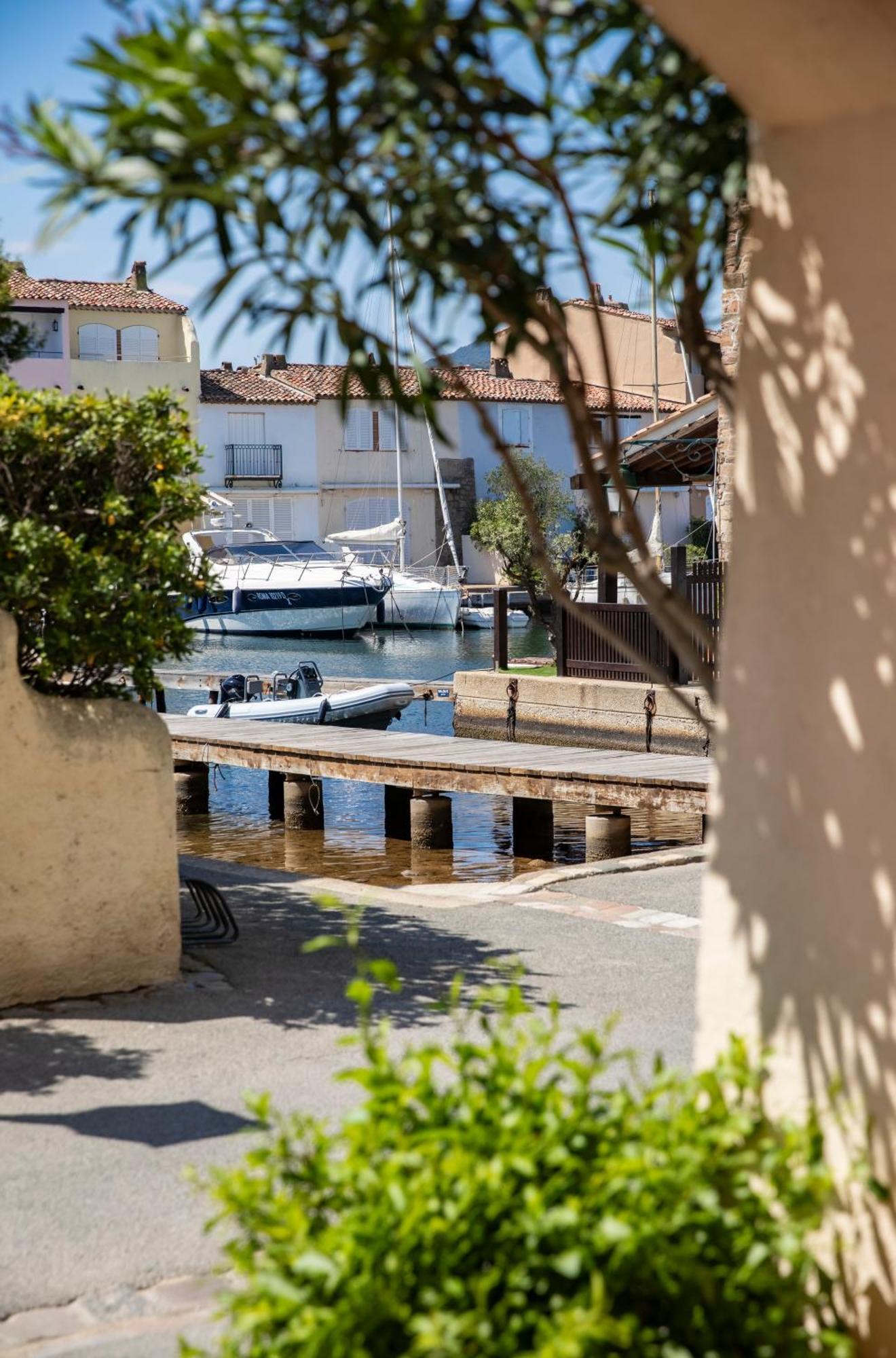 Appartement 30 M De La Plage Grimaud Esterno foto